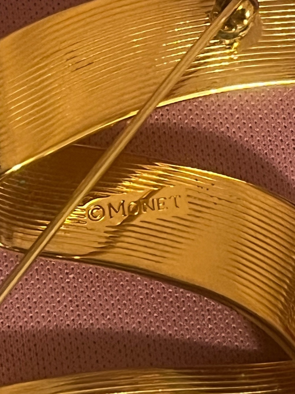 Monet Gold-Tone Ribbon Wave Brooch - Picture 5 of 6